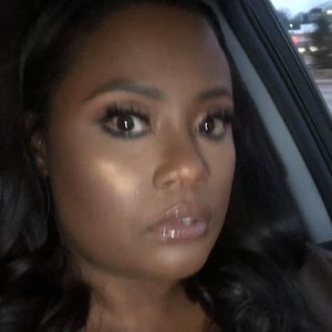 Meet your Posher, Paula